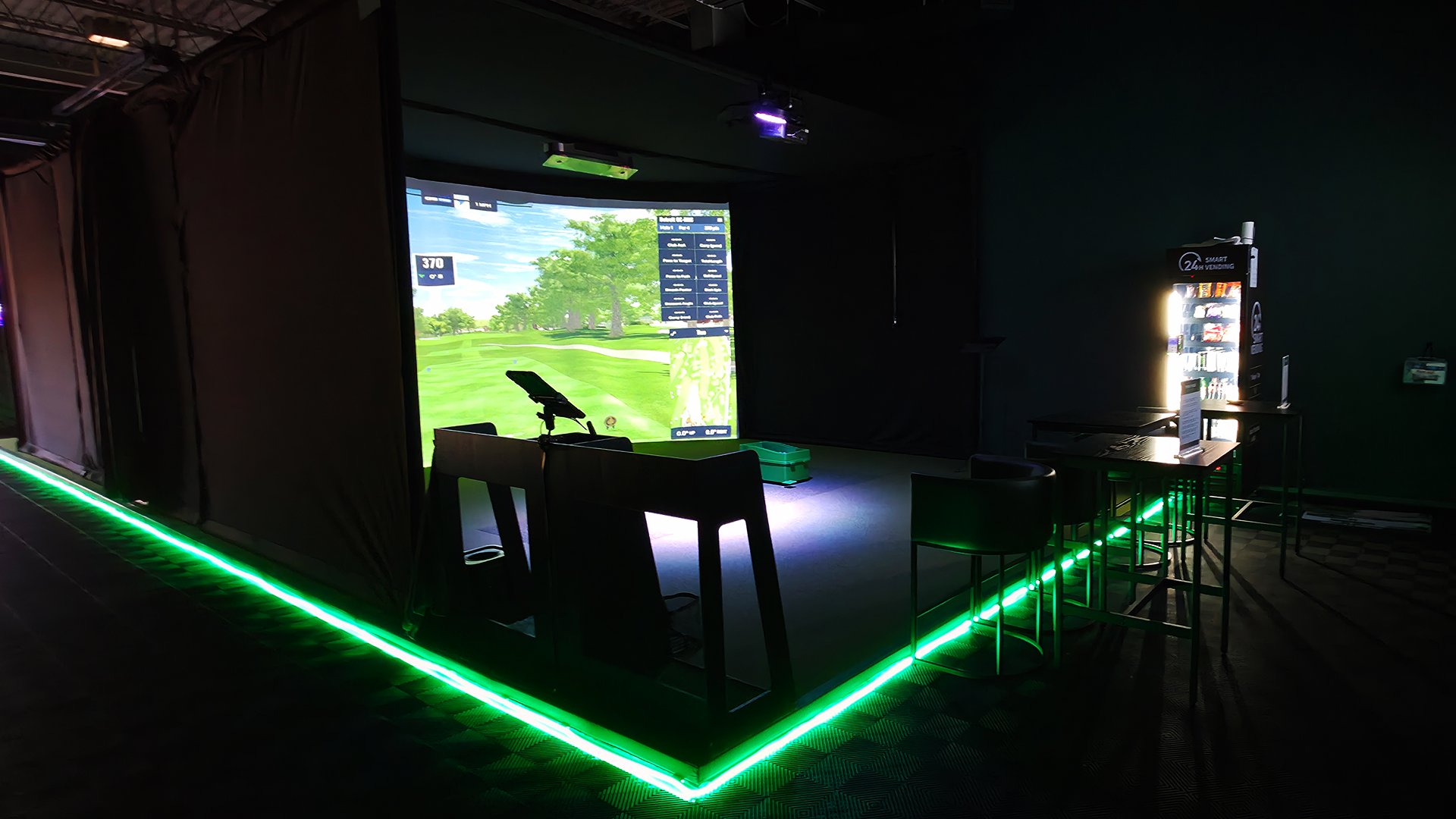 Sim 2 bay at Detroit Golf Sim Madison Heights